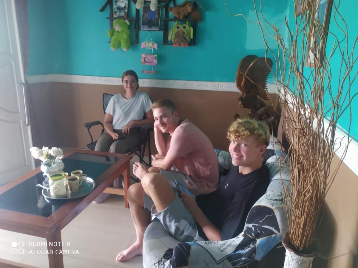 Akria Bed And Breakfast Bayan Екстериор снимка