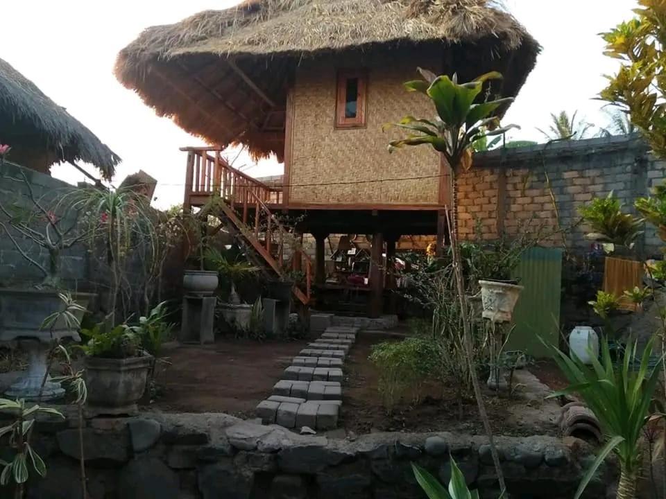 Akria Bed And Breakfast Bayan Екстериор снимка